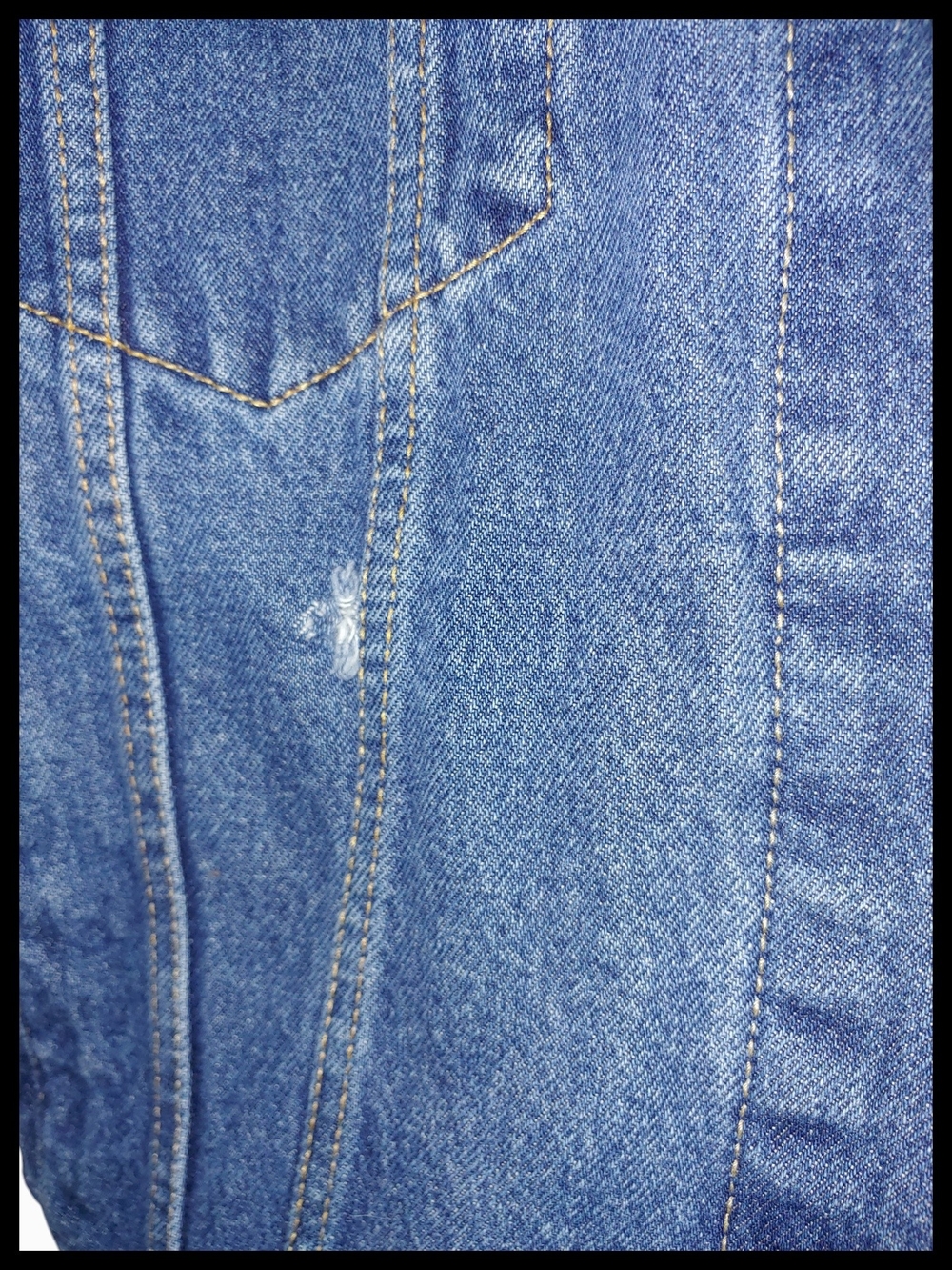 Levi's Signature Denim Trucker Jacker *please read* - Picture 5 of 8